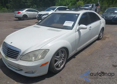 2007 Mercedes-Benz S 550 from USA, damaged, VIN WDDNG71X47A051470